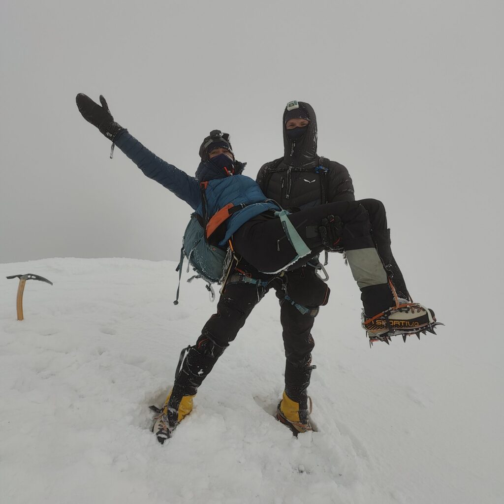Climbing Parinacota Volcan Summit - Bolivia Discovery